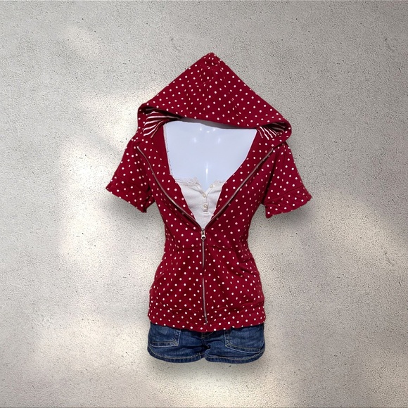 Hiatus Red & White Polka Dots Short Sleeves Hooded Top - Picture 1 of 6